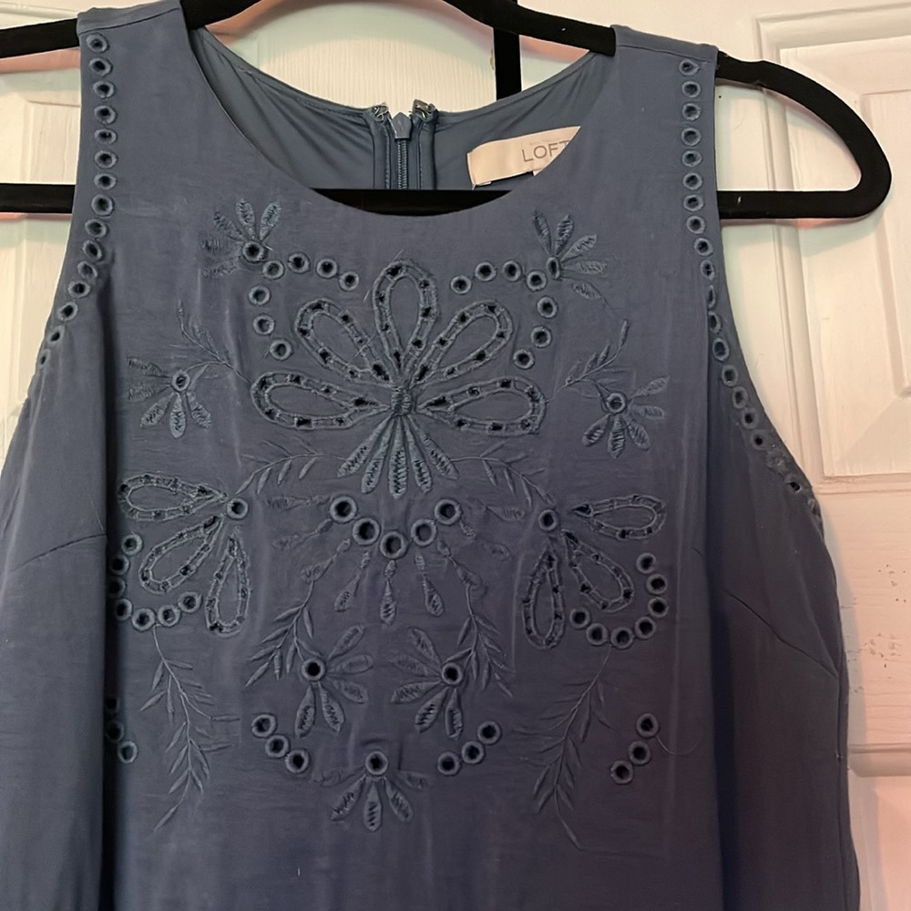 Loft stretchy dress, size 2 - Picture 3 of 6